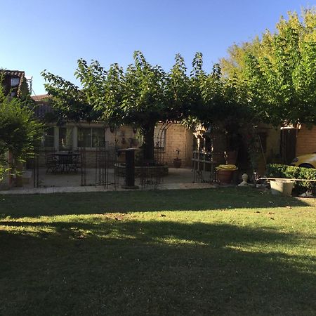 Standing Duplex Full Equipements Ideal Moyen Sejours Le Thor Dış mekan fotoğraf